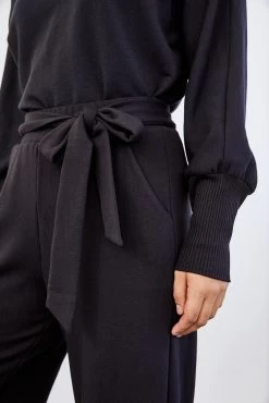 Coco Luxe Fleece Pants -Vibe Wardrobe Shop 0117CocoLuxeBlack 8162 web