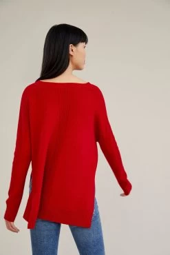 Normandy Sweater - Oatmeal - ReAmour -Vibe Wardrobe Shop 0146 Normandy Crimson 05783 web ed34e3da a987 455f 9cec 72d786151c35