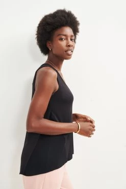 Sabel Dream Knit Tank - Black -Vibe Wardrobe Shop 0193 Sabel Black 1177 web 768c3c9a 879c 4e28 8d54 9a9cebefcd9b