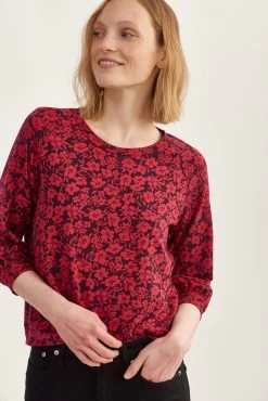 Issa Raglan Tee -Vibe Wardrobe Shop 0223 Issa Cotton Modal Luxembourg 1486 web 002c80ea 6acc 4fe4 982a 867bc37804e8