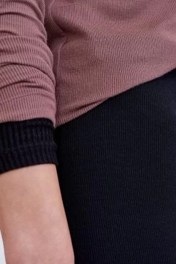 Magda Dream Rib Leggings -Vibe Wardrobe Shop 0260 Magda Dream Rib Black 1871 web