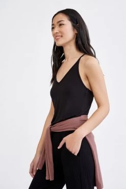 Jada Dream Knit Tank - Black - ReAmour -Vibe Wardrobe Shop 0297 Jada Modal Black 0308 web b0088d60 5c32 46ea a2d9 907d33e05372