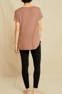 Stella Dream Rib Tee - Nutmeg -Vibe Wardrobe Shop 0320 Stella Top Dark Nutmeg 1060 web e90b9524 88eb 47fd a4da dde1da287fda