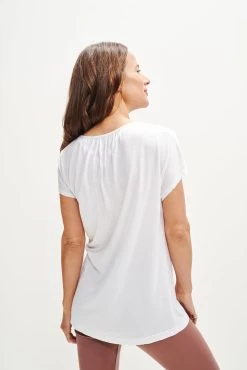 Wray Silken Modal Tee - White -Vibe Wardrobe Shop 0347 Wray Tee White 0203 web 1472a5af b8e5 4399 bf68 3519923feded