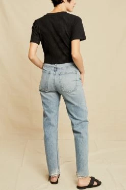 Jeanette Short Sleeve Tee - Black -Vibe Wardrobe Shop 0453 Jeanette Black 0393 web 12052d5b 7557 4c10 88b8 41047d31f40d