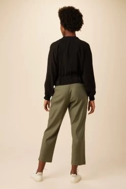 Roux Mixed Cupro Jacket - Black 9 Roux Mixed Cupro Jacket - Black -Vibe Wardrobe Shop 0515 Roux Jacket Black 3 0bcb5f38 da6d 4461 9dc7 b8eb2c13756b