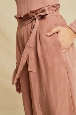 Gael Cottonseed Cupro Pants - Quartz 7 Gael Cottonseed Cupro Pants - Quartz -Vibe Wardrobe Shop 0549 Gael Quartz 2034 web 885115e8 5771 4f9b abc2 a8363db722c6