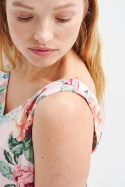 Ninette Upcycled Tank - ReAmour -Vibe Wardrobe Shop 0589 Ninette Upcycled Genoa Floral 0490 web 151c9311 db96 455f 8da7 4412f9227d7f