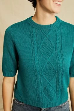 Jude Short Sleeve Wool Sweater - Jadeite - ReAmour -Vibe Wardrobe Shop 0618 Jude Jade 3068 web 3639dff6 7a63 4417 9132 1ec35a350de0