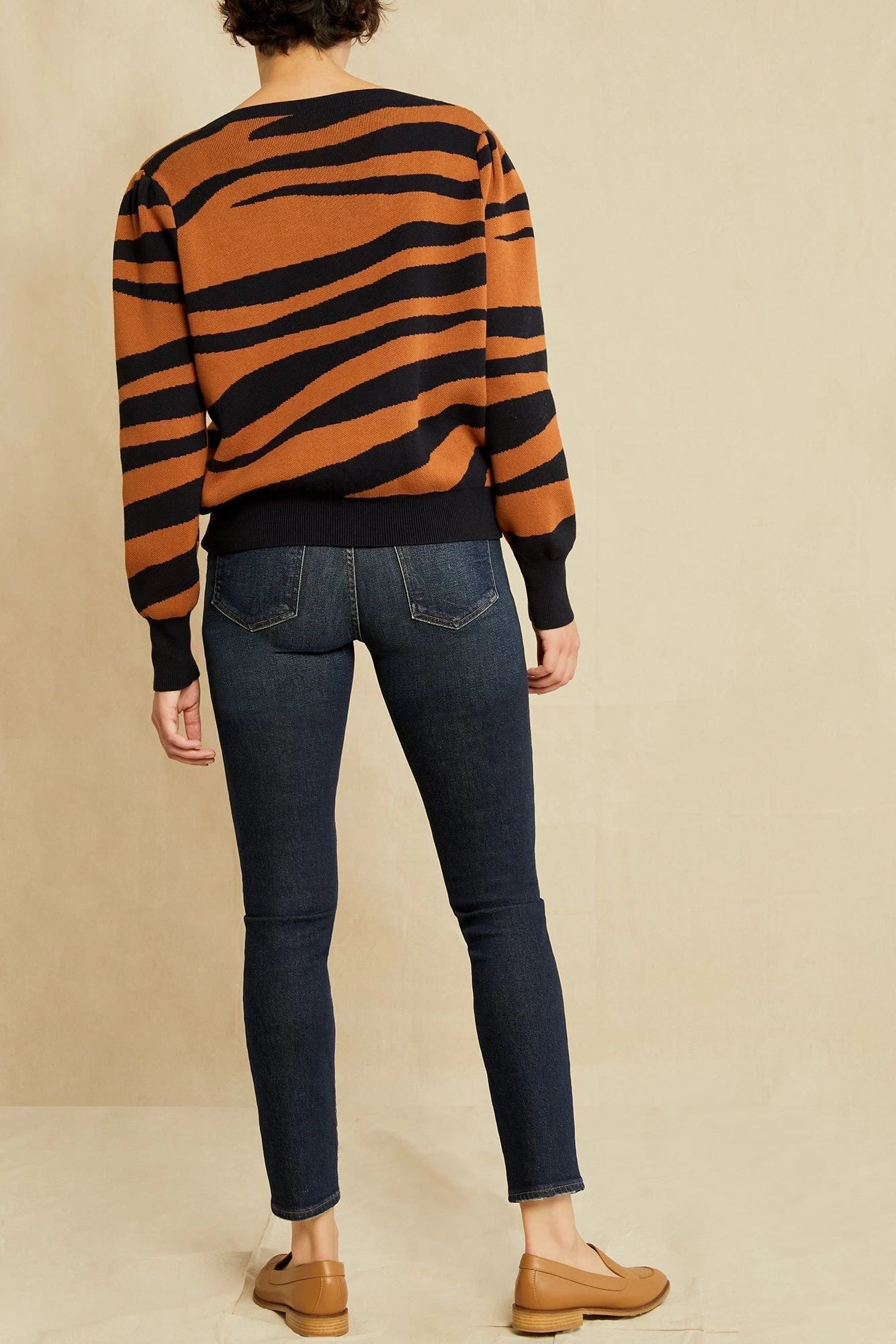 Tessa Organic Cotton Cardigan - Rust Black - ReAmour 3 Tessa Organic Cotton Cardigan - Rust Black - ReAmour - Image 3