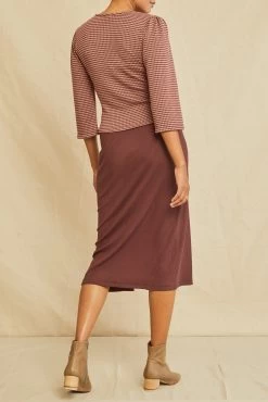 Nina Scallop Knit Top - Maple Quartz Stripe -Vibe Wardrobe Shop 0662 Nina Maple Quartz 2681 web 9c92d012 655b 4daa b951 9263095328ab