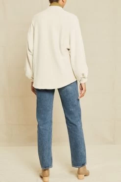 Anna Fleece Cardigan - Oatmeal 6 Anna Fleece Cardigan - Oatmeal -Vibe Wardrobe Shop 0680 Anna Noveau OL ONLY Oatmeal 11960 web cae09b79 9b72 4413 8616 966dc85c6a7d