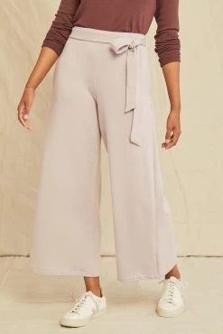 Eugenia Tie Waist Luxe Fleece Pants - Dawn