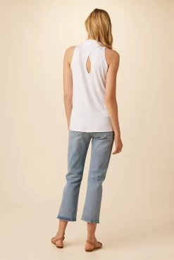 Suzanna Dream Knit Top - White 7 Suzanna Dream Knit Top - White -Vibe Wardrobe Shop 0798 Suzanna White 3