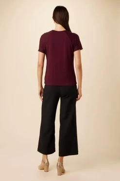 Mallorca Dream Knit Tee - Plum -Vibe Wardrobe Shop 10082 Mallorca Plum 3