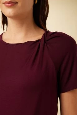 Mallorca Dream Knit Tee - Plum -Vibe Wardrobe Shop 10082 Mallorca Plum 4