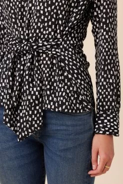 Lana Ecovero Blouse - Italia 7 Lana Ecovero Blouse - Italia -Vibe Wardrobe Shop 10105 Lana Italia 4