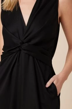 Olive Tencel Midi Dress - Black 8 Olive Tencel Midi Dress - Black -Vibe Wardrobe Shop 10133 Olive Twill Black 4