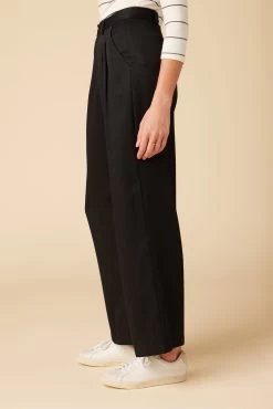 Holland Tencel Twill Pant - Black -Vibe Wardrobe Shop 10160 Holland Twill Black 2