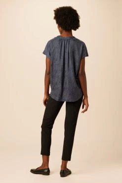 Renata Cupro Viscose Jacquard Blouse - Midnight Blue -Vibe Wardrobe Shop 10178 Renata Cupro Midnight Blue 3