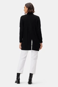 Bailey Delight Eco Cardigan - Black -Vibe Wardrobe Shop 10302 Bailey Black 3