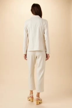 Tobie Femme Fete Blazer - Natural 7 Tobie Femme Fete Blazer - Natural -Vibe Wardrobe Shop 10 10136 Tobie Natural 3