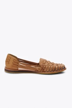 Nisolo Huarache Sandal - Almond 11 Nisolo Huarache Sandal - Almond -Vibe Wardrobe Shop 2021 0220 1HALM ALM 4866