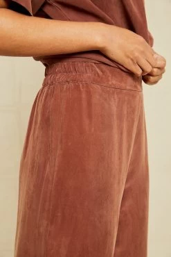 Mabel Cottonseed Cupro Pajama Pants - Earth -Vibe Wardrobe Shop 211013 AV October ECOMM 0222MabelPJBottomEarthCupro 6136 web 3eca182f 55e2 4651 aaff 6e2f399d72c8