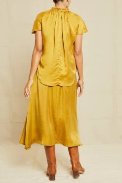 Ruby Cottonseed Cupro Blouse - Gold -Vibe Wardrobe Shop 211013 AV October ECOMM 0757RubyGoldTop85CuproCharmeuse 6721 web 7a08c3fe 6303 4ac4 9120 e46f850000c9