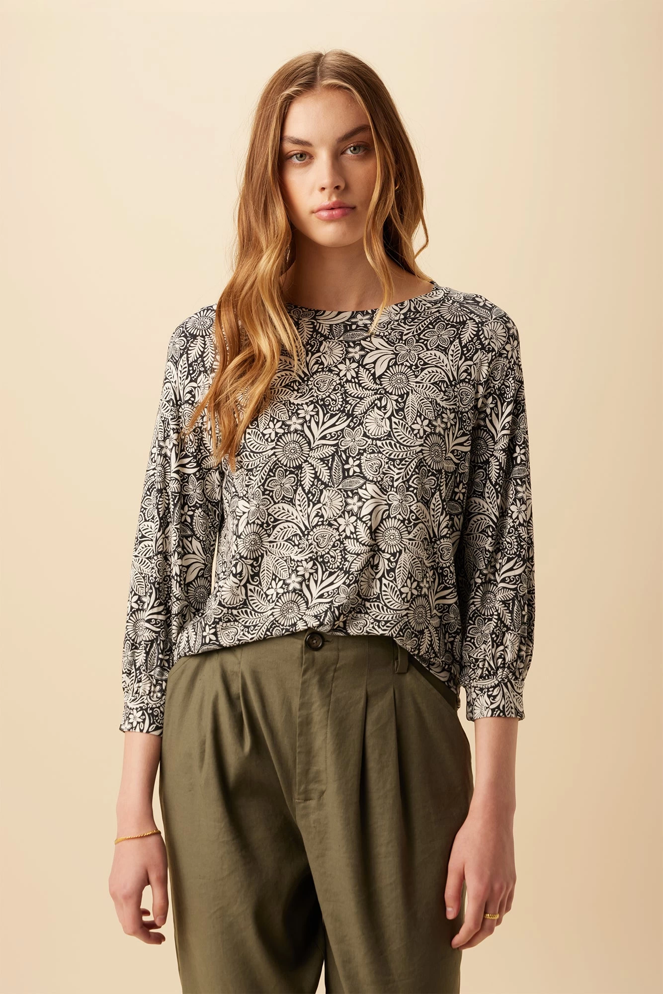 Issa Viscose Knit Tee - Nina Black 1 Issa Viscose Knit Tee - Nina Black