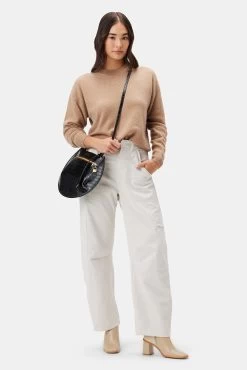 Lance Pierres Oroma 01 Saddle Bag - Carbon Croc -Vibe Wardrobe Shop 3RDPA6138 Oroma 01 Saddle Bag Carbon Croc 4