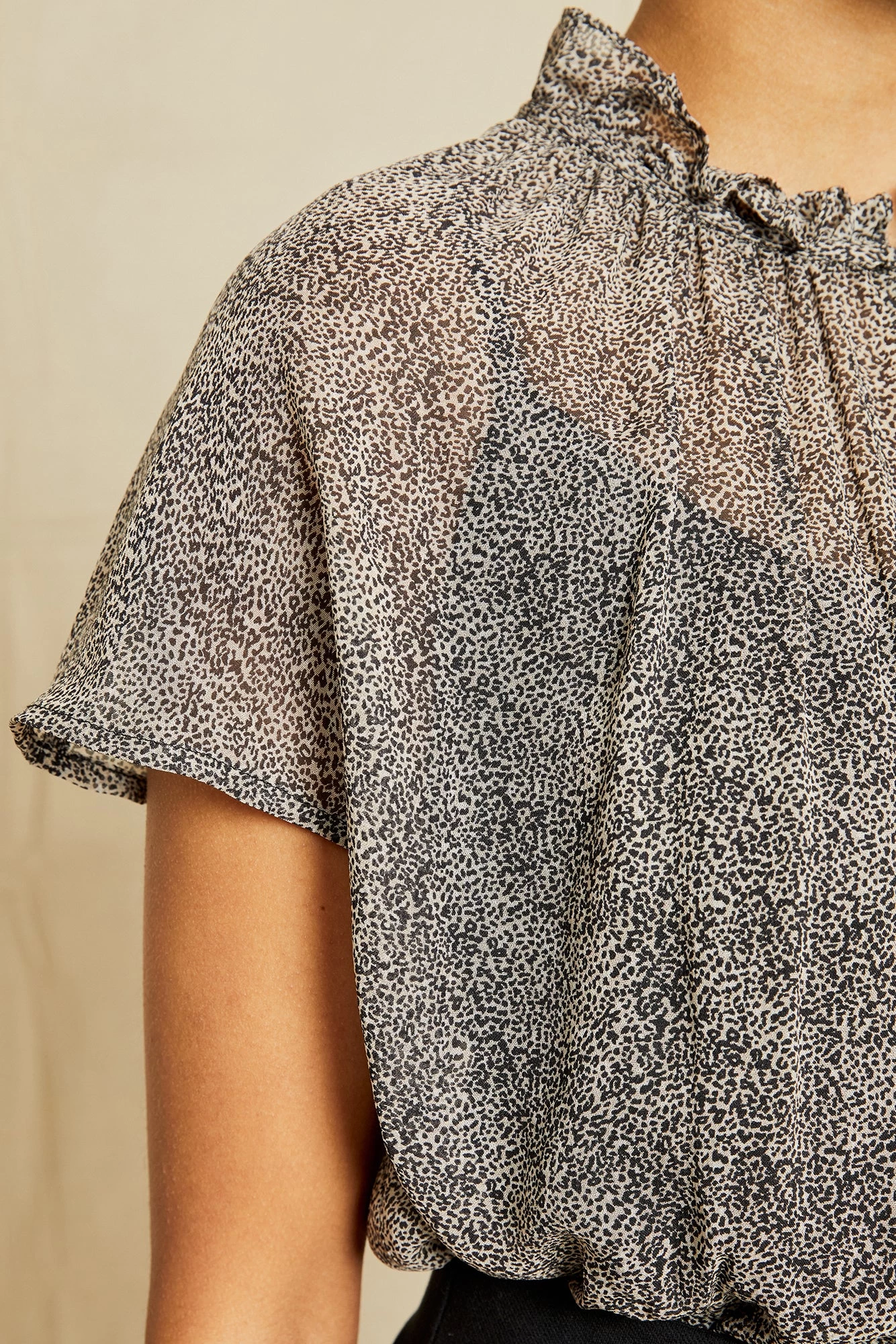 Maisie Nouveau Silk Blouse - Snow Leopard 5 Maisie Nouveau Silk Blouse - Snow Leopard - Image 5