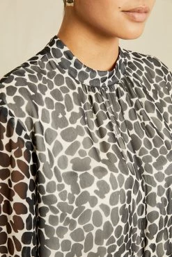 Astrid Nouveau Silk Blouse - Cobblestone Dot -Vibe Wardrobe Shop 7090 Astrid Cobblestone Print 12801 web fc0e7c83 cd92 47fb 83d5 b067d7316fcc