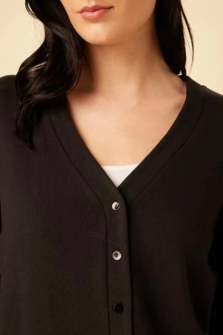 Zahra Swit Cardigan - Black 7 Zahra Swit Cardigan - Black -Vibe Wardrobe Shop 7924 Zahra Black 4