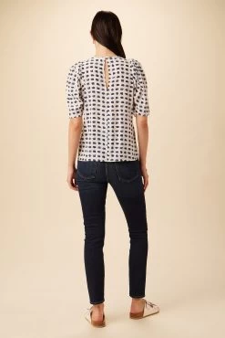 Sylvia Washable Silk Blouse - Squared Up White -Vibe Wardrobe Shop 7935 Sylvia Silk Squared Up White 3