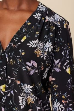 Kaya Washable Silk Blouse - French Jardin Black -Vibe Wardrobe Shop 8509 Kaya French Jardin Black 4