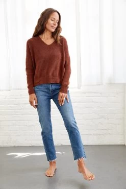 Belicia Sweater - ReAmour -Vibe Wardrobe Shop 9112 Belicia Mocha 1297 web 7af50d77 a3a8 4d14 b4b5 7bb092b7a822