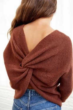 Belicia Sweater - ReAmour