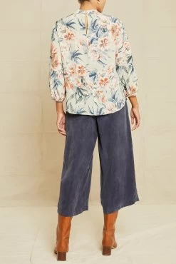 Endora Washable Silk Blouse - Paulette Floral -Vibe Wardrobe Shop 9603 Endora Paulette Print 12927 web f88ecebf 0809 4ff4 8fb2 fc2c3b7d2c46
