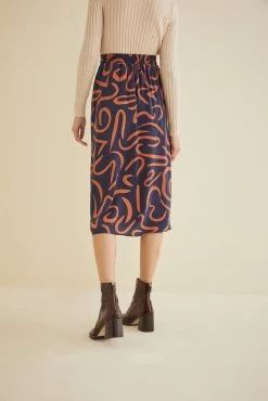 Ollie Midi Skirt - Matisse 7 Ollie Midi Skirt - Matisse -Vibe Wardrobe Shop 9678 Ollie Silk Matisse Rust 2326 web