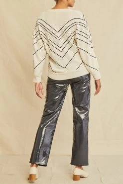 Minerva Wool Sweater - Ivory And Navy - ReAmour -Vibe Wardrobe Shop 9912 Minerva Ivory. Navy 2394 web 7e6d7ae8 a9b1 4f18 b492 03dc592e0391