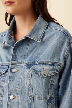 AGOLDE Charli Denim Jacket - Debate -Vibe Wardrobe Shop Charli Jacket Debate 4