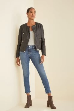 Deadwood Wren Leather Jacket - Black 11 Deadwood Wren Leather Jacket - Black -Vibe Wardrobe Shop DEADWOOD Wren Biker Jacket Black 3250 web