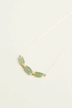 Leslie Francesca Exclusive 3 Stone Necklace 8 Leslie Francesca Exclusive 3 Stone Necklace -Vibe Wardrobe Shop LESLIE FRANCESCA Exclusive 3 Stone Necklace Green Kyanite 0238 web
