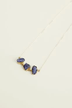 Leslie Francesca Exclusive 3 Stone Necklace 10 Leslie Francesca Exclusive 3 Stone Necklace -Vibe Wardrobe Shop LESLIE FRANCESCA Exclusive 3 Stone Necklace Tazanite 0247 web
