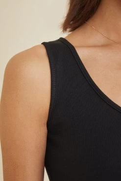 Mirabelle Dream Rib Tank - ReAmour -Vibe Wardrobe Shop Mirabelle Black 3169 web 93f03684 cd79 49ac b71c 6a9464de26ba