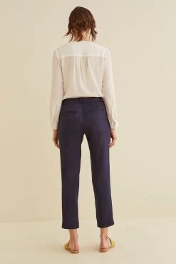 Oralie Pants - ReAmour -Vibe Wardrobe Shop Oralie Navy 5021 web 19f981c8 c3d0 4ff4 a263 ce74f32f730c