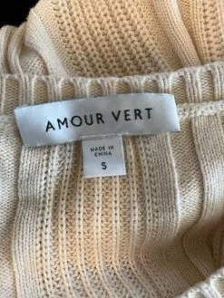 Venus 3/4 Sleeve Sweater - ReAmour -Vibe Wardrobe Shop Submission 1643316227770