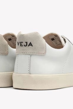 Veja Esplar Logo Sneaker - White 7 Veja Esplar Logo Sneaker - White -Vibe Wardrobe Shop VEJA ESPLAR LEATHER EXTRA WHITE2 2 6cd01c33 c21d 4393 a916 4fb726420b2a