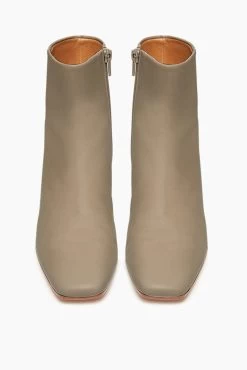 Coclico Gala Boots - Grey 5 Coclico Gala Boots - Grey -Vibe Wardrobe Shop gala grey3 1941df4d ac4b 4420 9a73 7333b13465ed